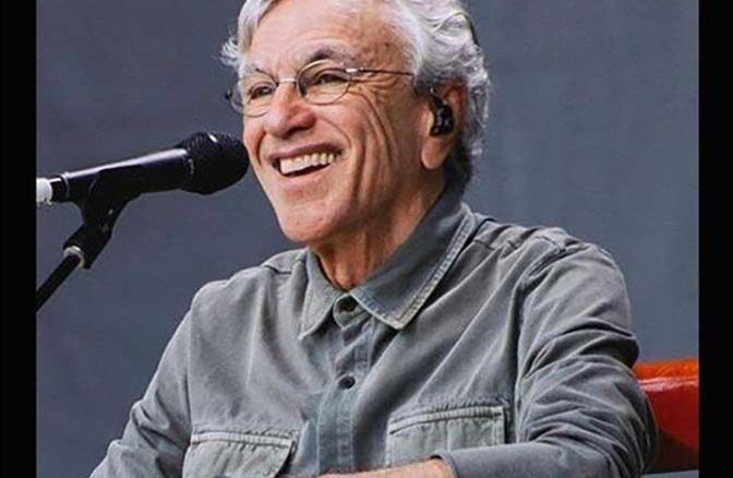 Crônica Caetano Veloso