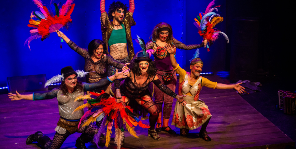 Cabaré Coragem - Grupo Galpão