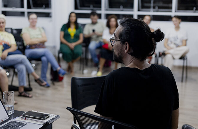 Cursos de narração artística e elaboração de projetos culturais