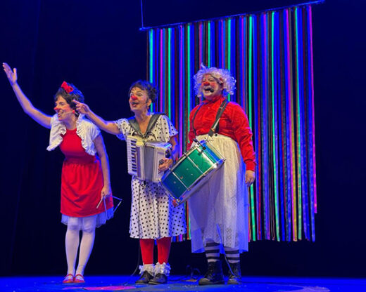 Oficina gratuita “Adereços de Carnaval”